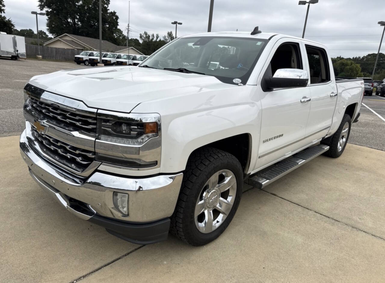 2018 Chevrolet Silverado 1500 LTZ 4x4 4dr Crew Cab 5.8 ft. SB