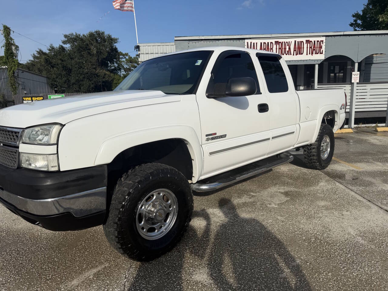 2005 Chevrolet Silverado 2500HD LS 4dr Extended Cab 4WD SB