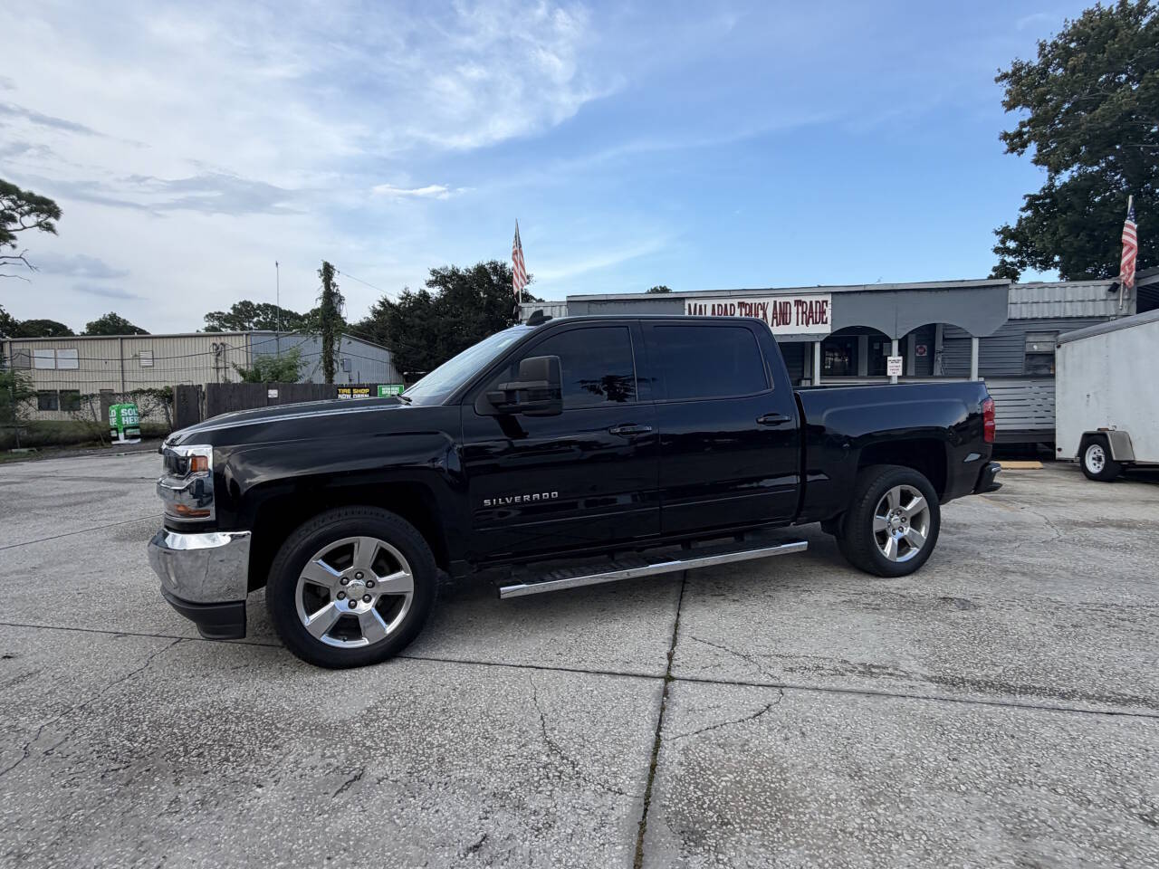 2018 Chevrolet Silverado 1500 LT 4x2 4dr Crew Cab 5.8 ft. SB